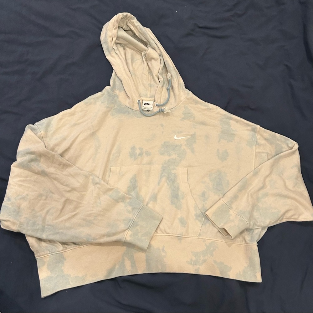 Nike Cream and Blue Tie-Dye Hoodie
